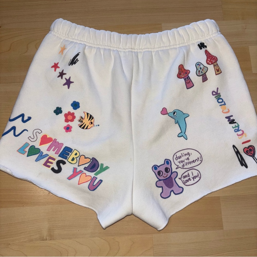 Mayfair x iscreamcolour Somebody Loves You Sweatshorts XS Revolve Streetwear - Picture 4 of 12